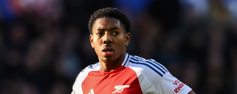 Arsenal win appeal over controversial red card, suspension