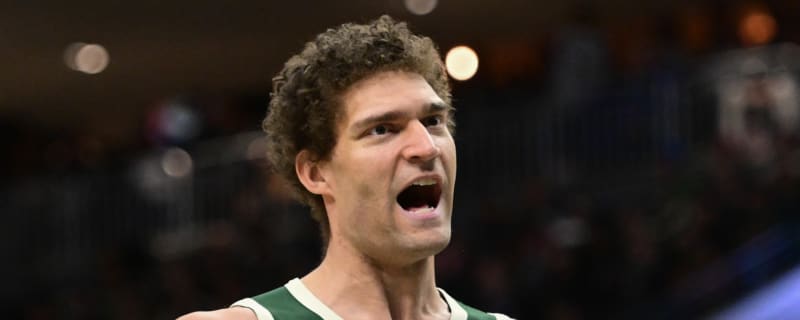 Bucks have no plans to trade one-time All-Star