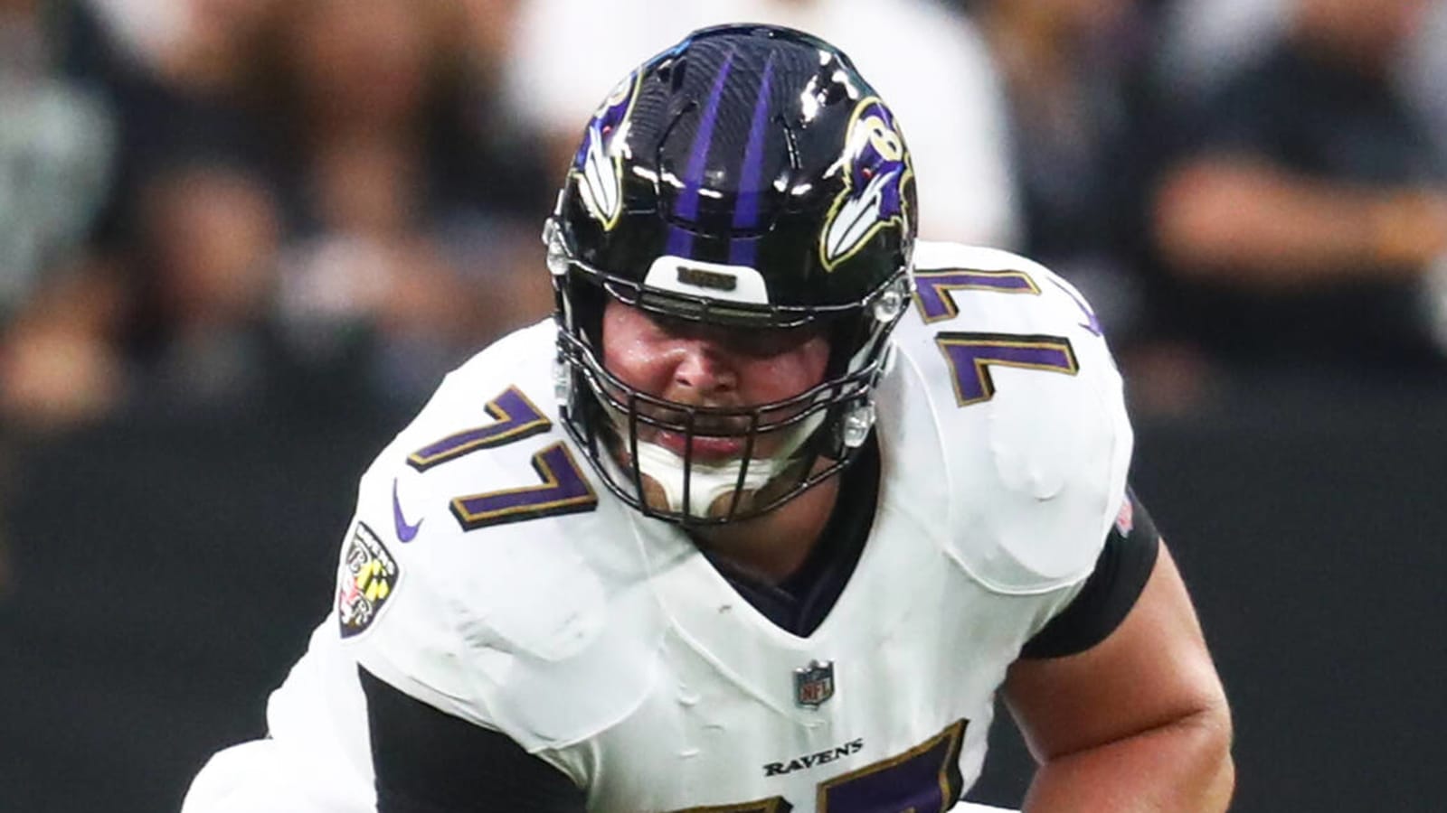 Report: Bengals eyeing Ravens C Bradley Bozeman