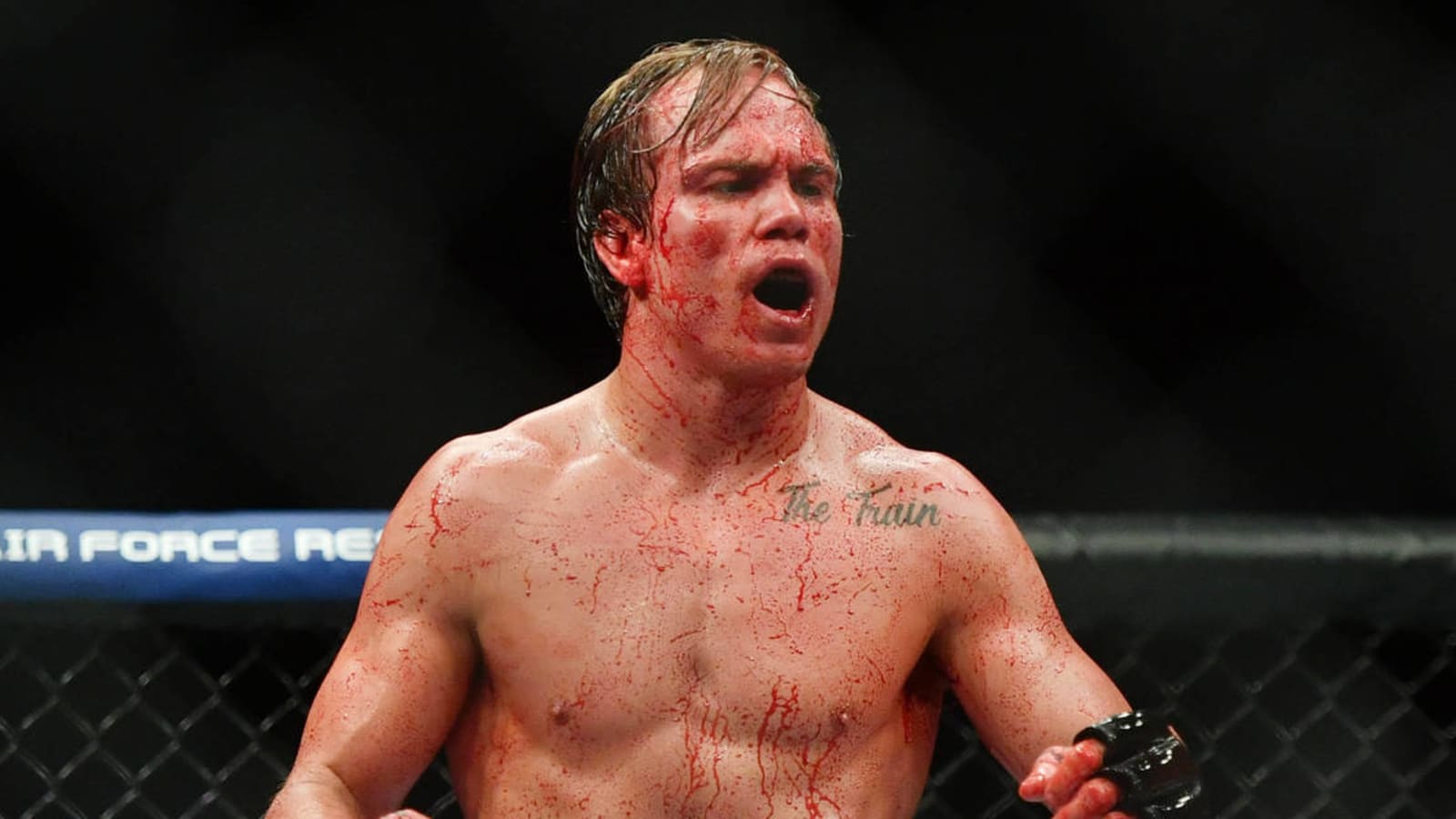 Nate Landwehr says Darren Elkins’ blood was in his mouth during fight