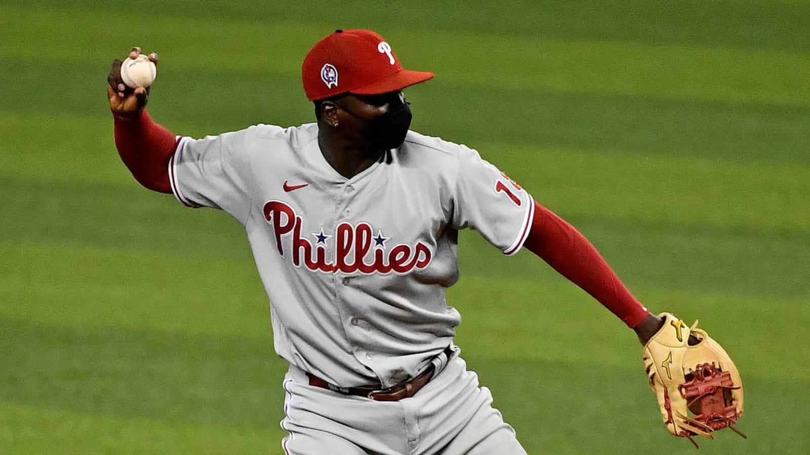 Report: Gregorius, Phillies agree to two-year, $28M deal