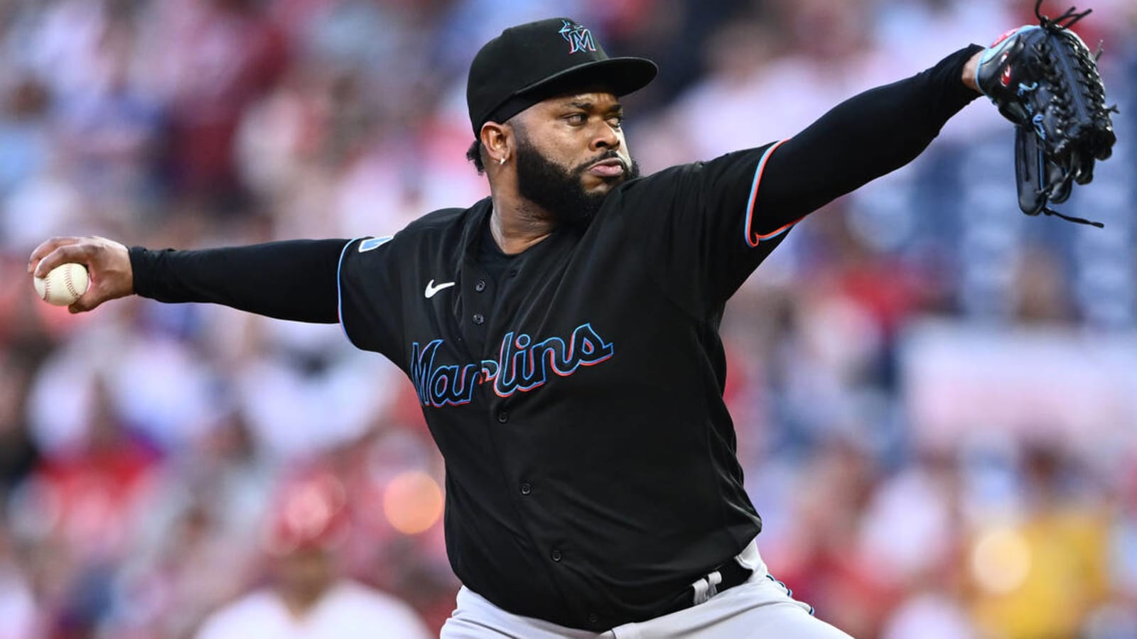 Veteran right-hander agrees to push back opt-out date with Rangers