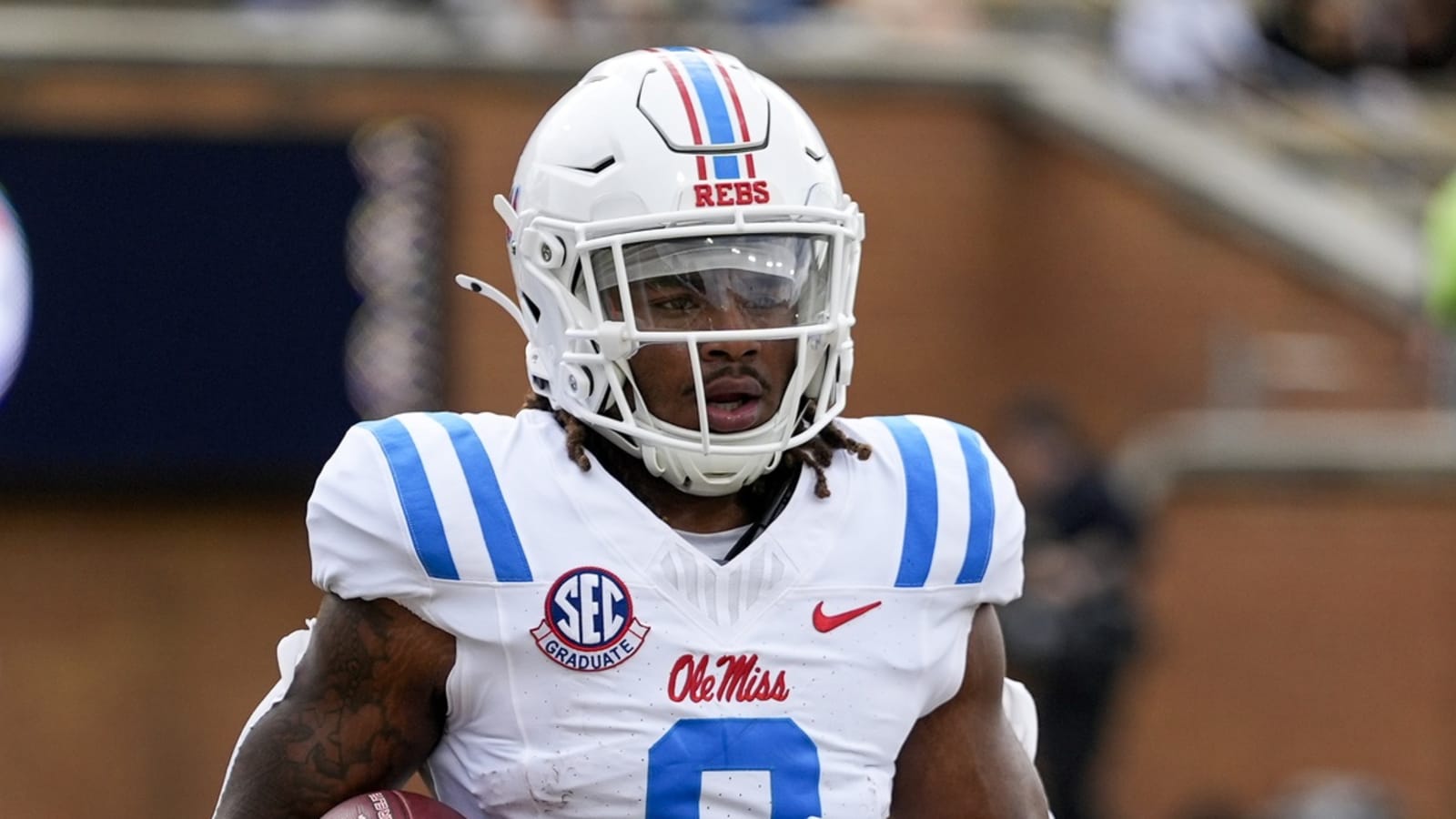 Watch: Ole Miss player appears to blatantly fake injury