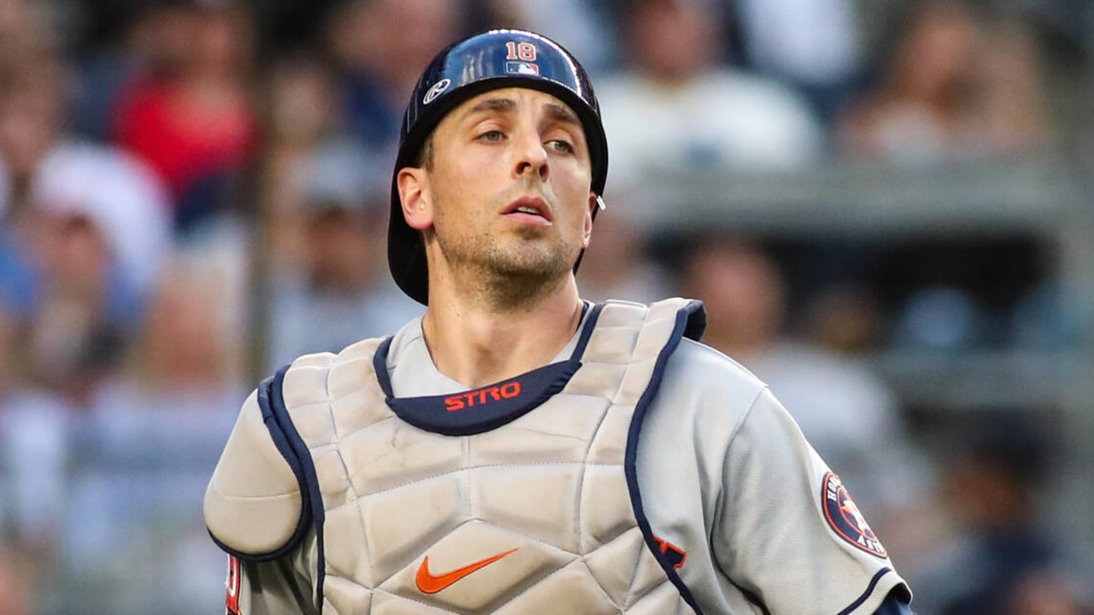 Astros catcher Jason Castro out for season due to knee surgery