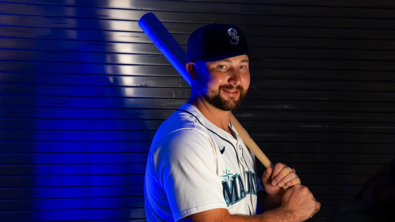 Seattle Mariners Catcher Details Meeting With MLB Commissioner, Uniform Issues