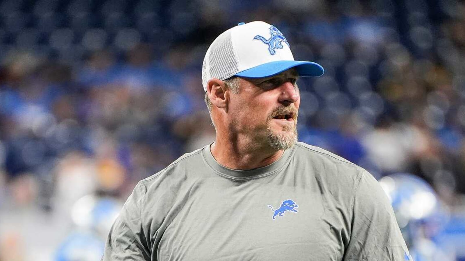 Watch: Lions HC Dan Campbell stars in new Applebee's commerical