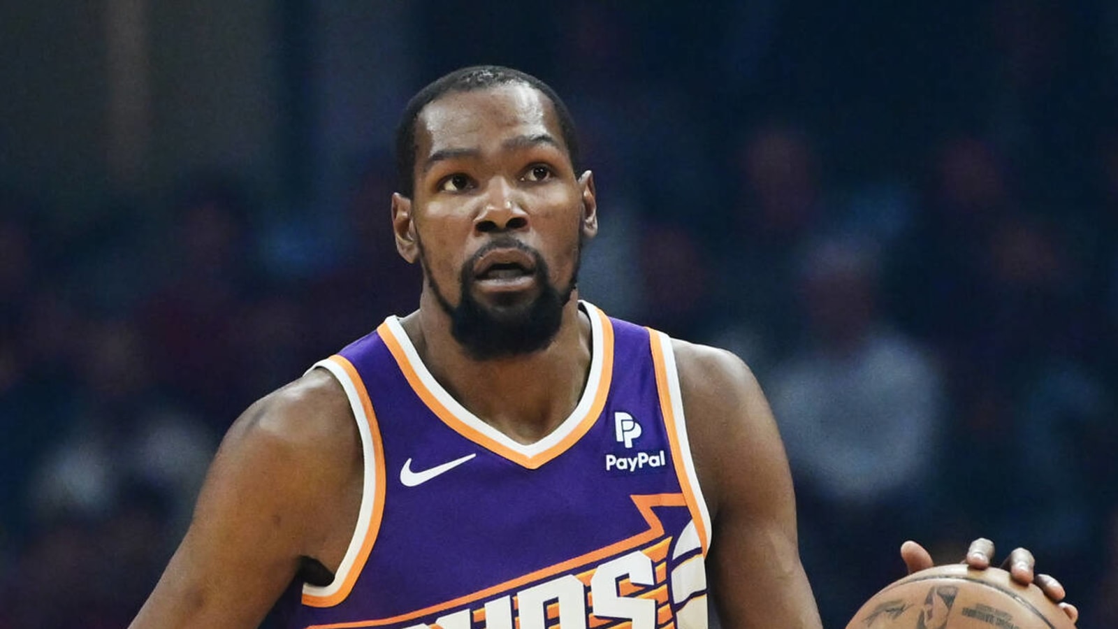 Watch: Kevin Durant asks fan for March Madness score mid game