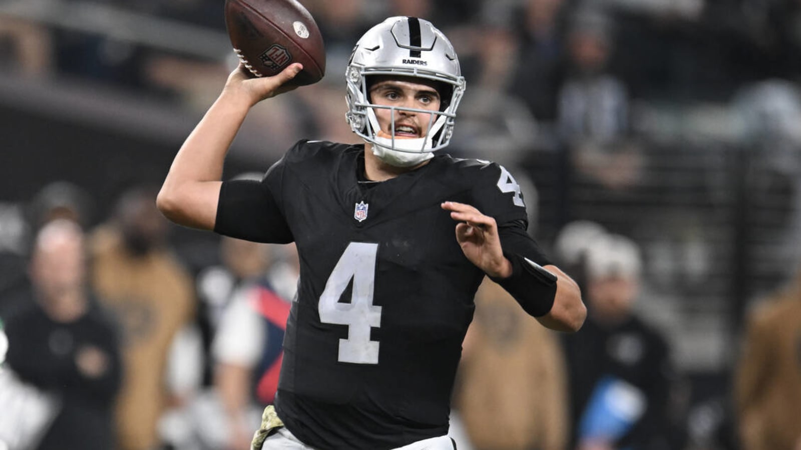 Despite Davante Adams' praise, Raiders rookie QB Aidan O'Connell isn't the answer