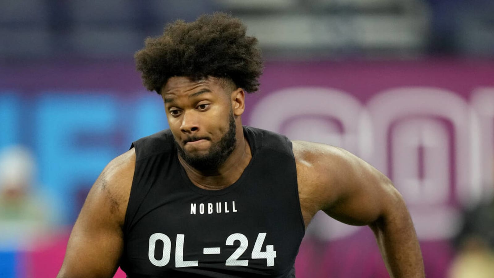 Top OT prospect meeting with Eagles, Jets