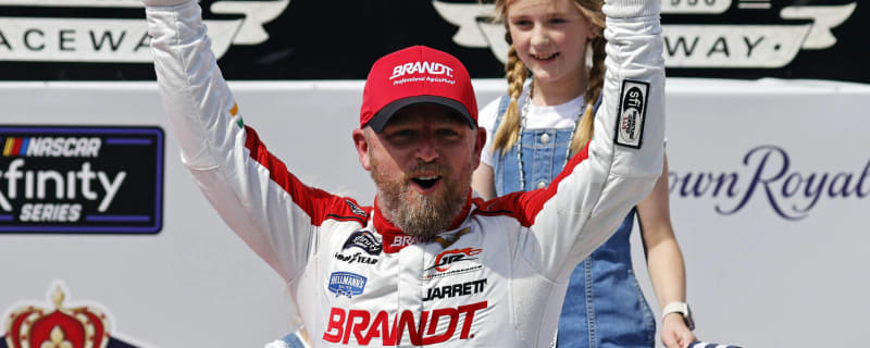 Justin Allgaier dominates at Darlington for first win of 2024