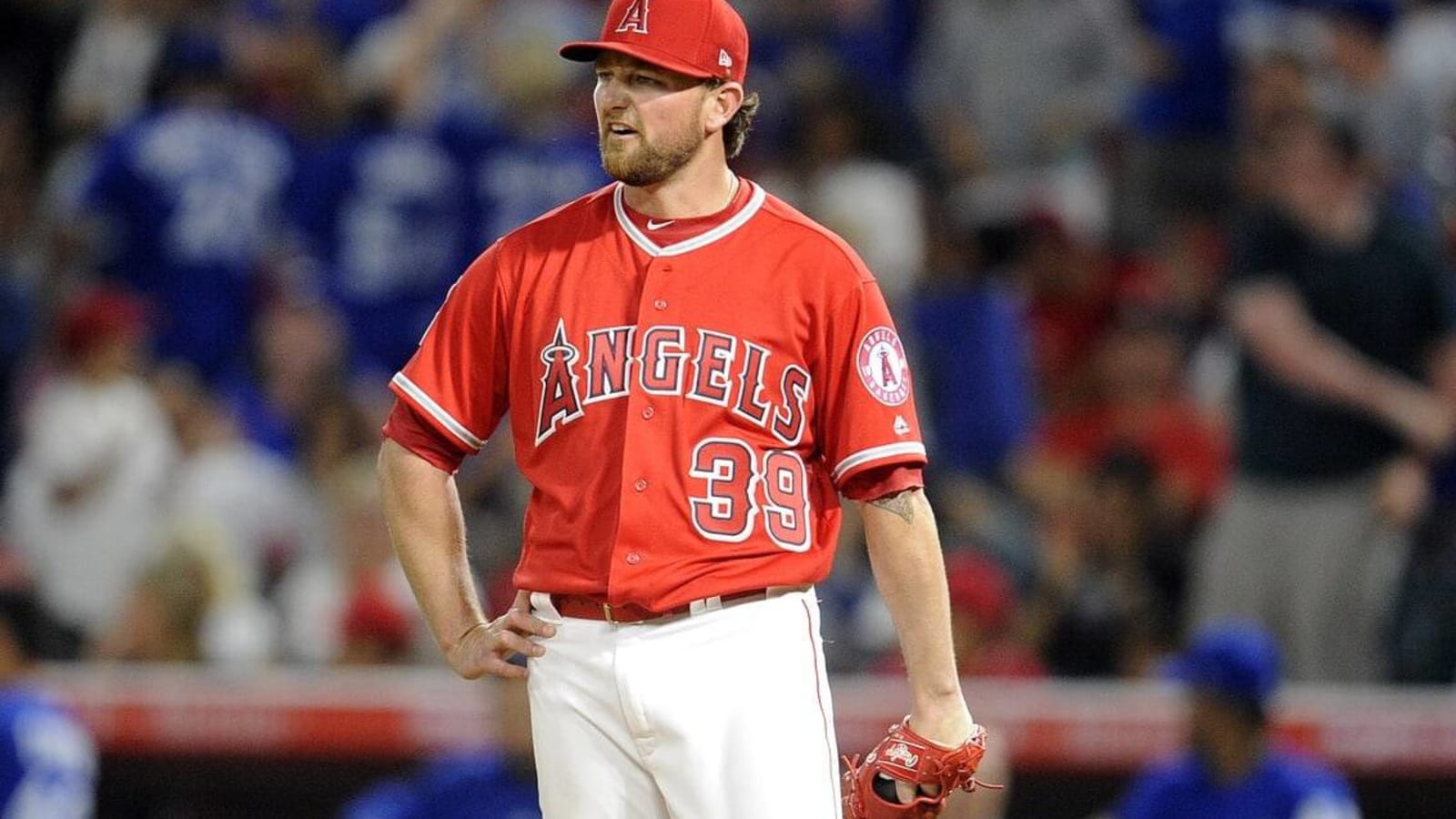 Former Angels Reliever Signs With AL West Rival