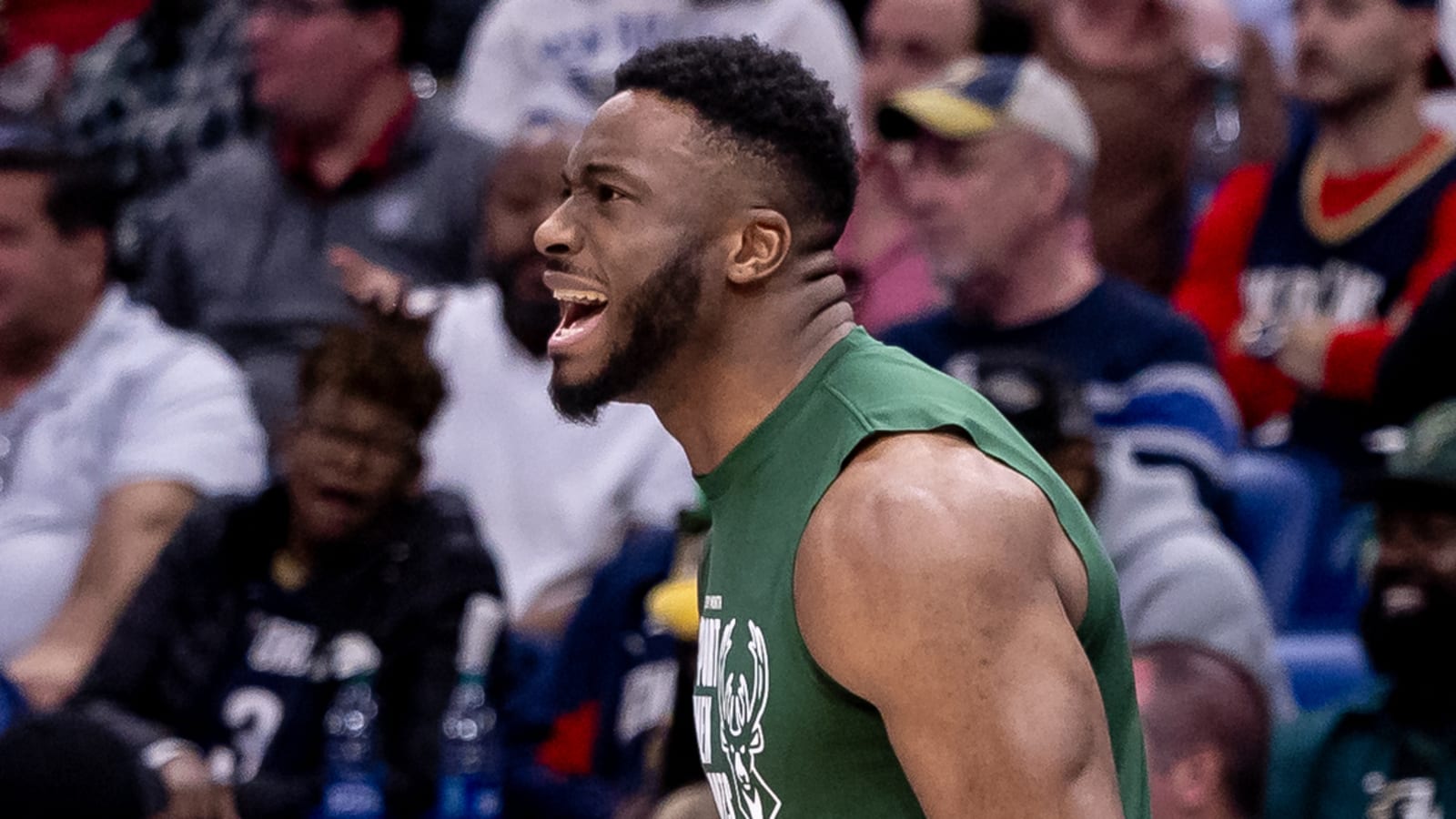 Rapper Cam’ron gets the scare of his life after Thanasis Antetokounmpo confronts him