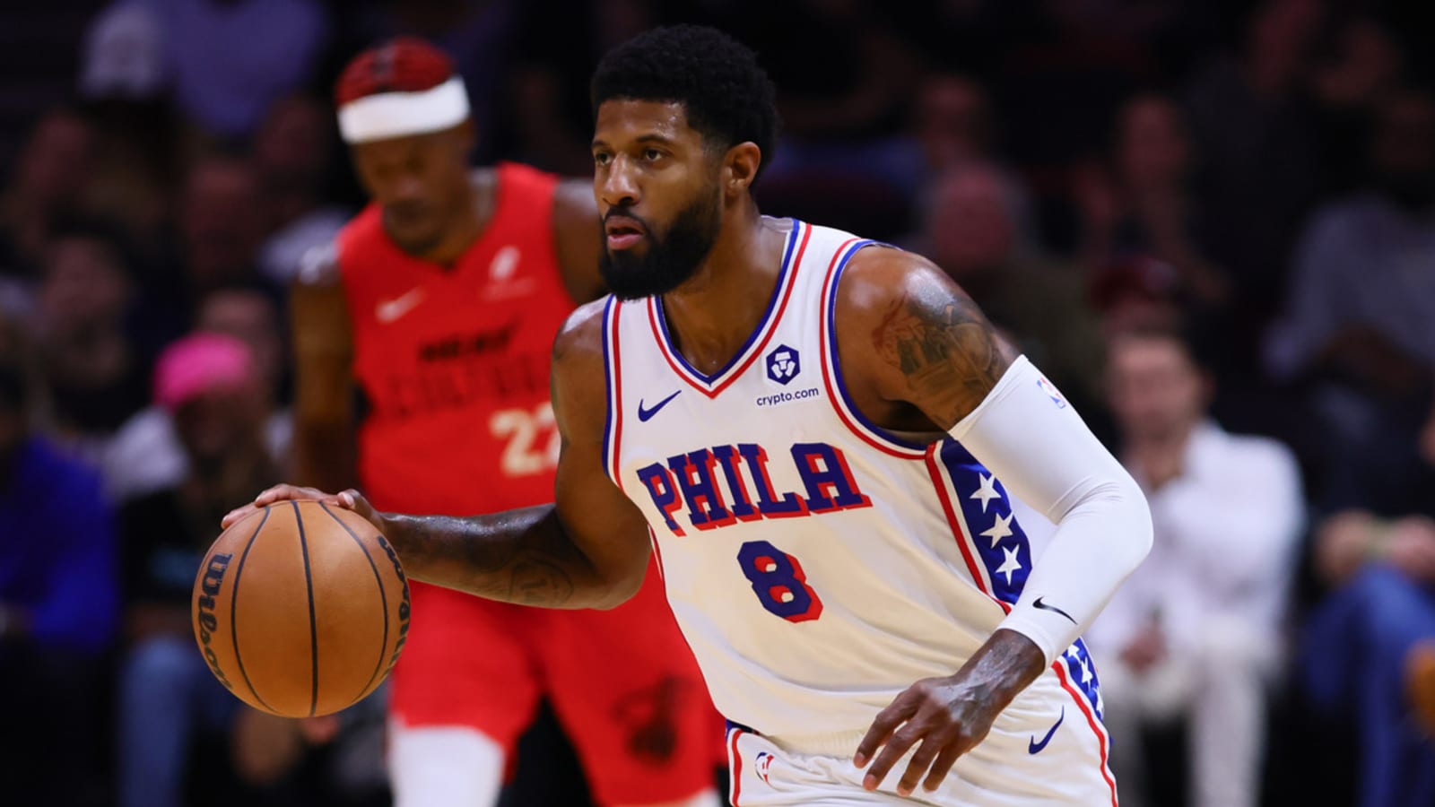 76ers star suffers ugly-looking knee injury