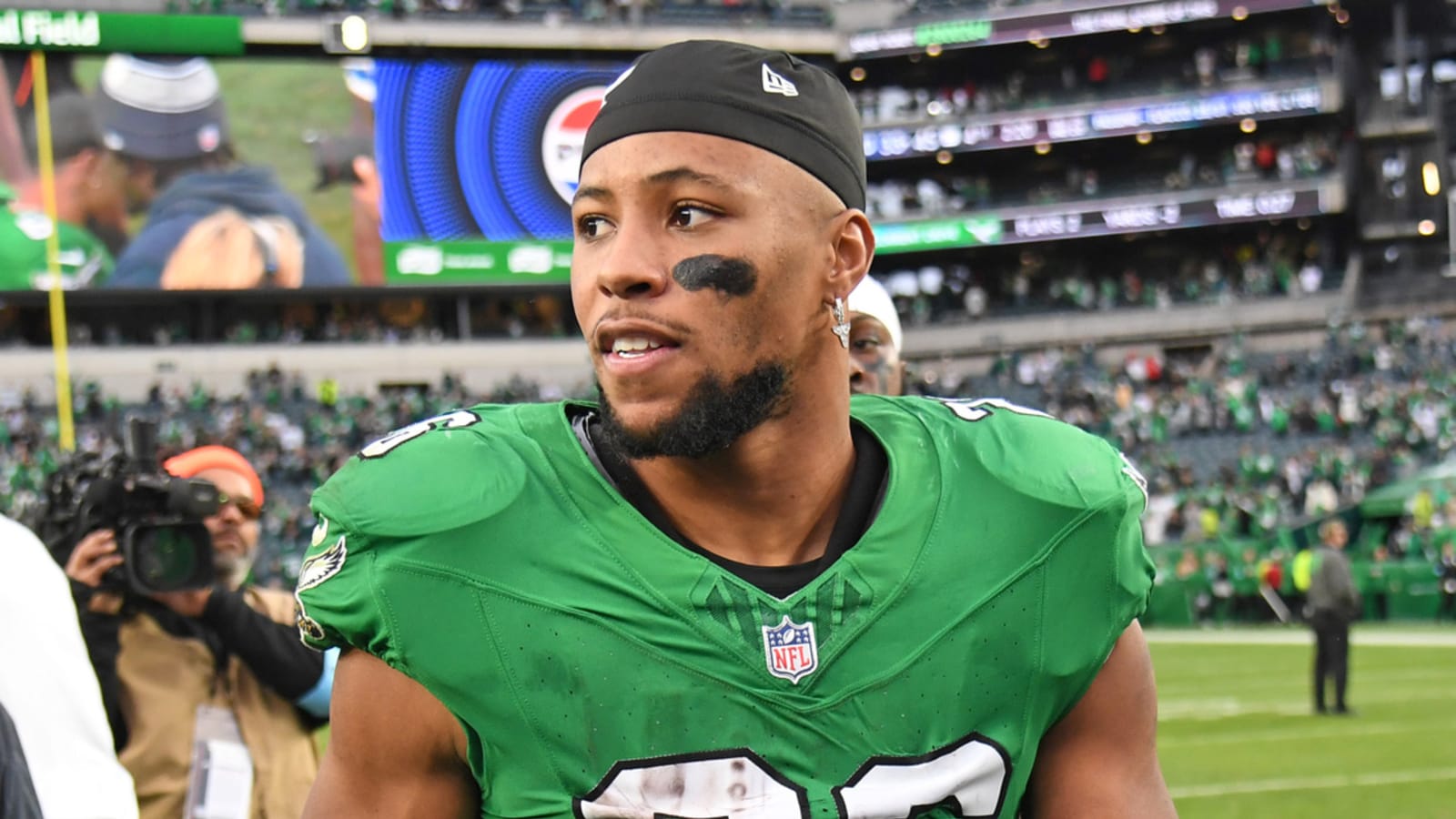 What Dickerson told Barkley about missing chance at rushing record