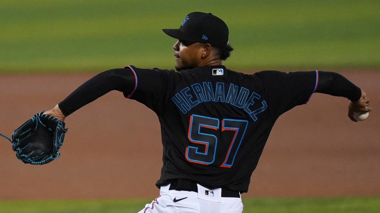 Marlins activate Elieser Hernandez, designate Luis Marte