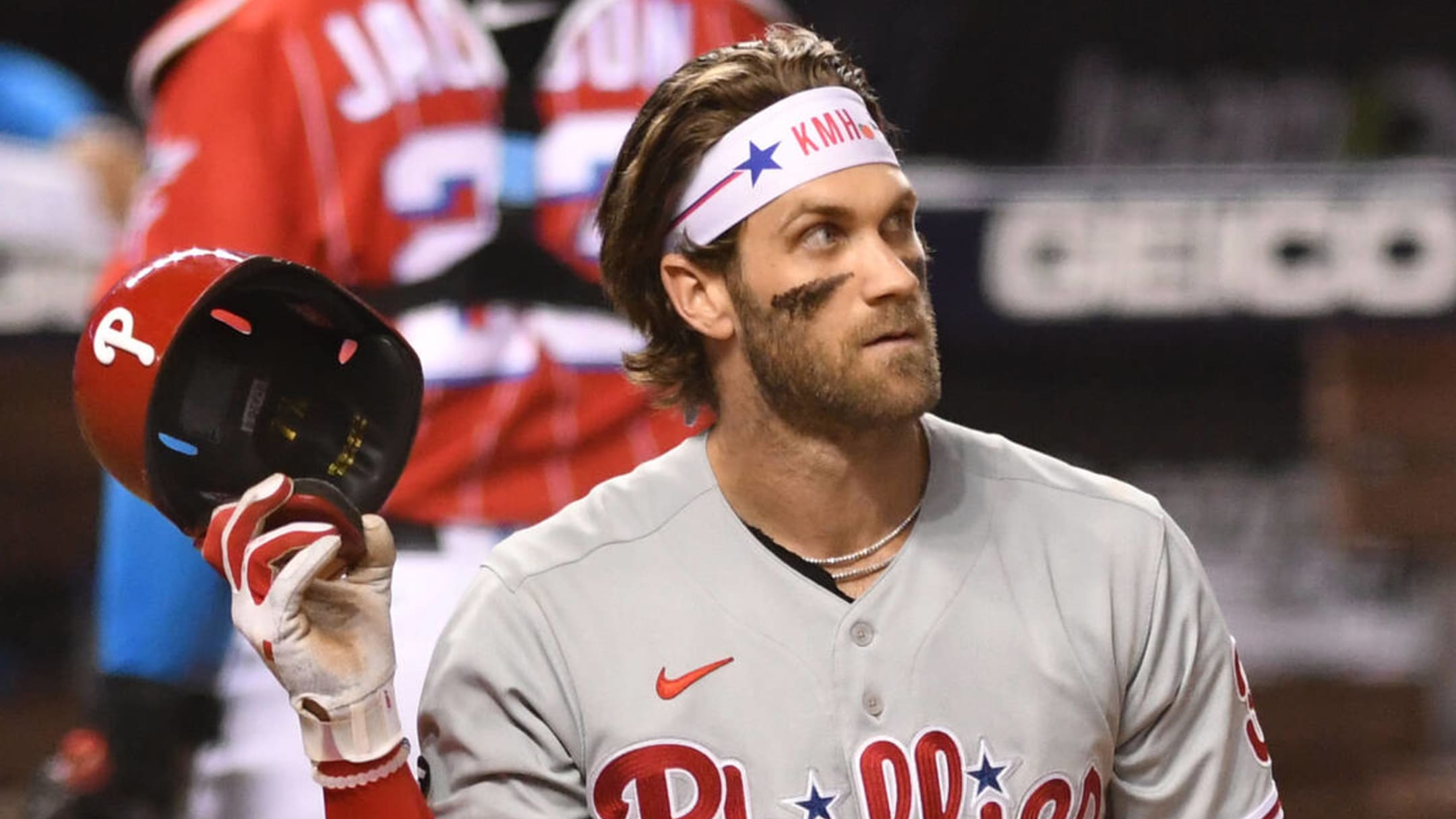 Bryce in full uniform (from the Phillies instagram story) : r/phillies