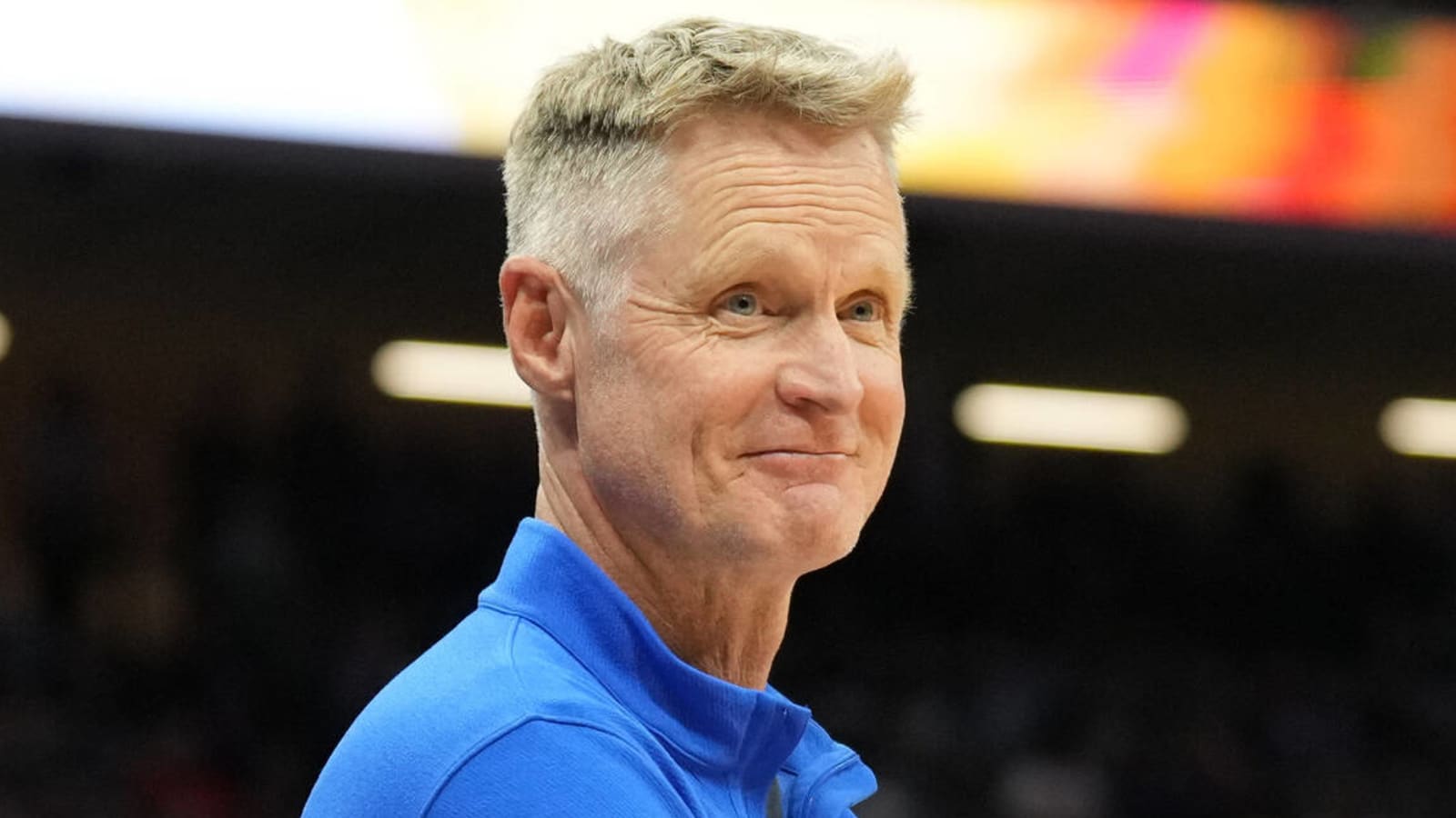 Steve Kerr clears protocols, back with Warriors