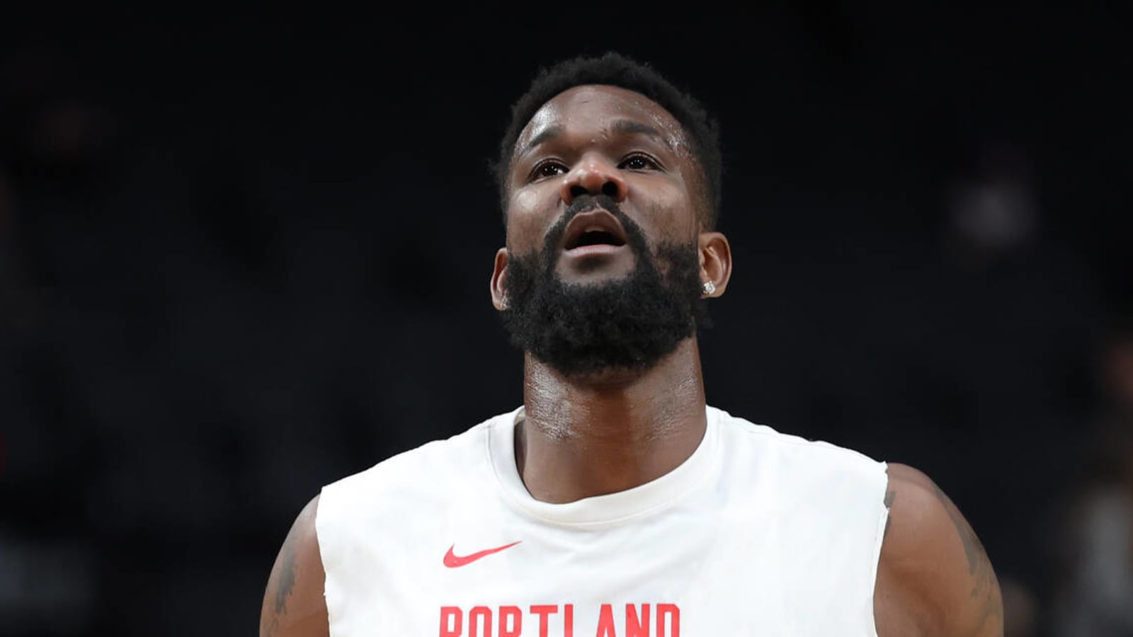 Ayton misses Trail Blazers game due to ice around his home