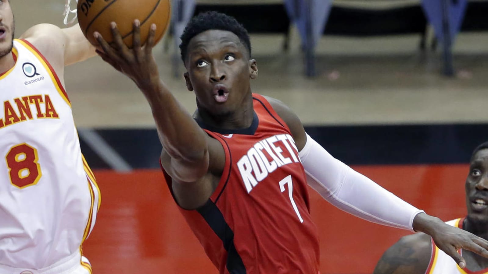 Rockets trade Victor Oladipo to Heat