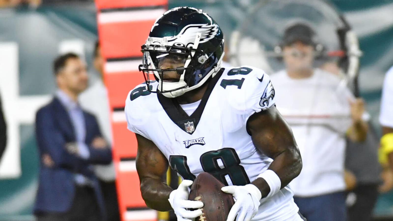 Report: Teams calling Eagles about availability of WR Jalen Reagor