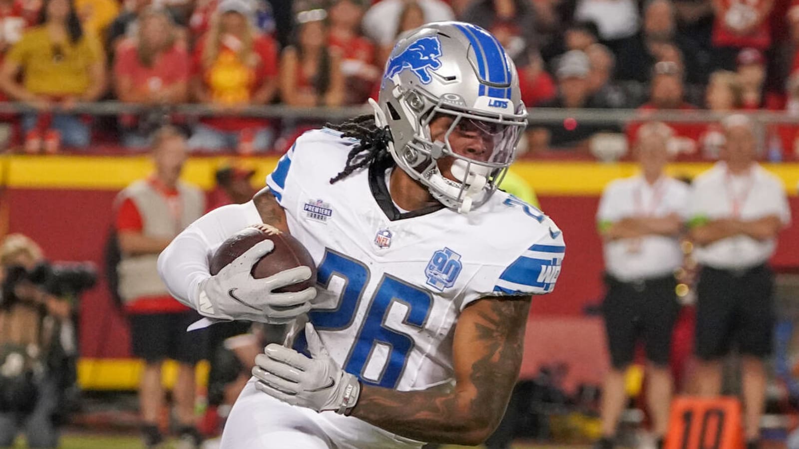 Detroit Lions RB Jahmyr Gibbs Extends TD Streak With Electrifying Goal-Line Stretch