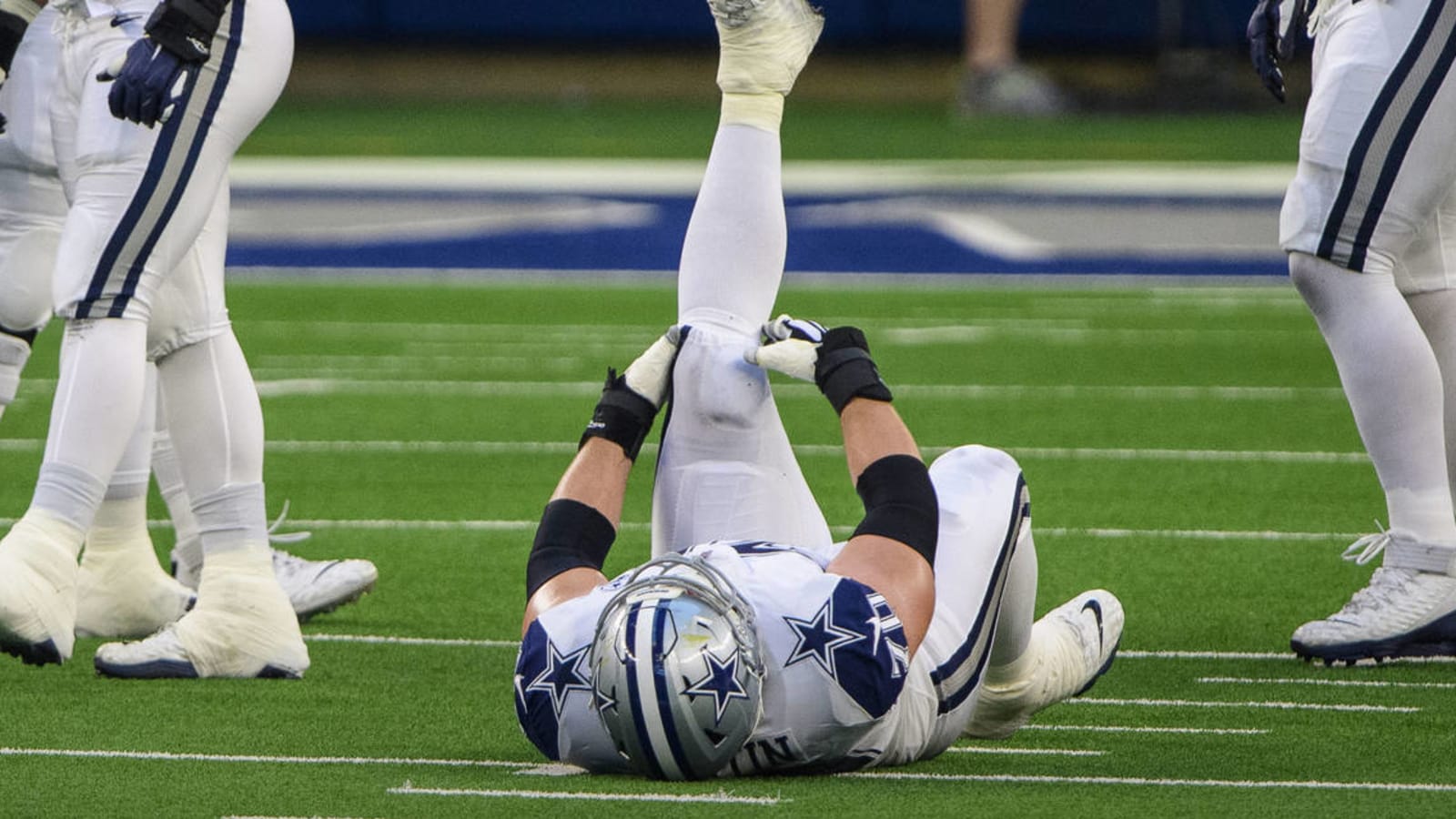 Zack Martin could be out for season with calf injury