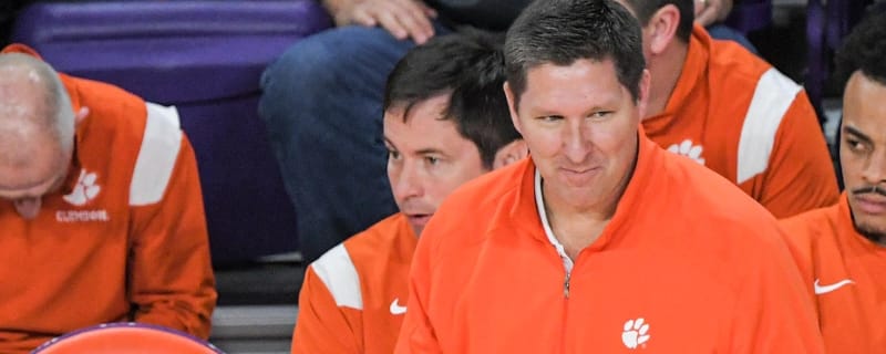 Clemson Basketball Pettily Trolls In-State Rival After Blowing Out North Carolina