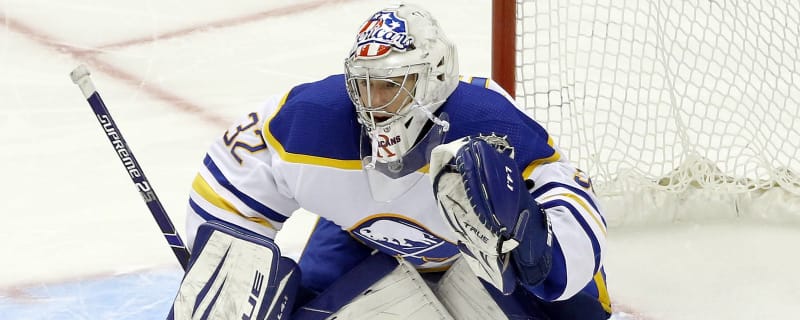 Sabres sign Michael Houser amid goaltending crisis