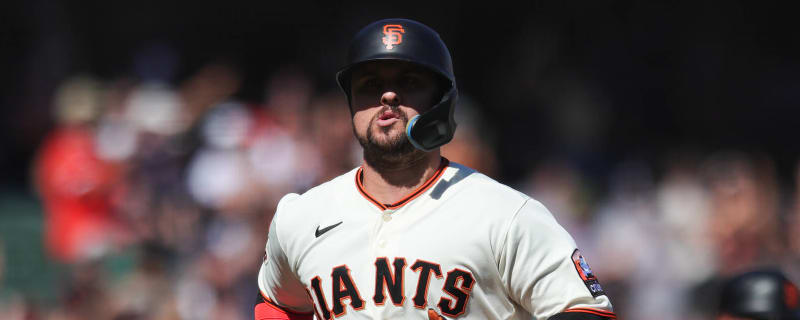 J.D. Davis lands with Giants rival after team drama