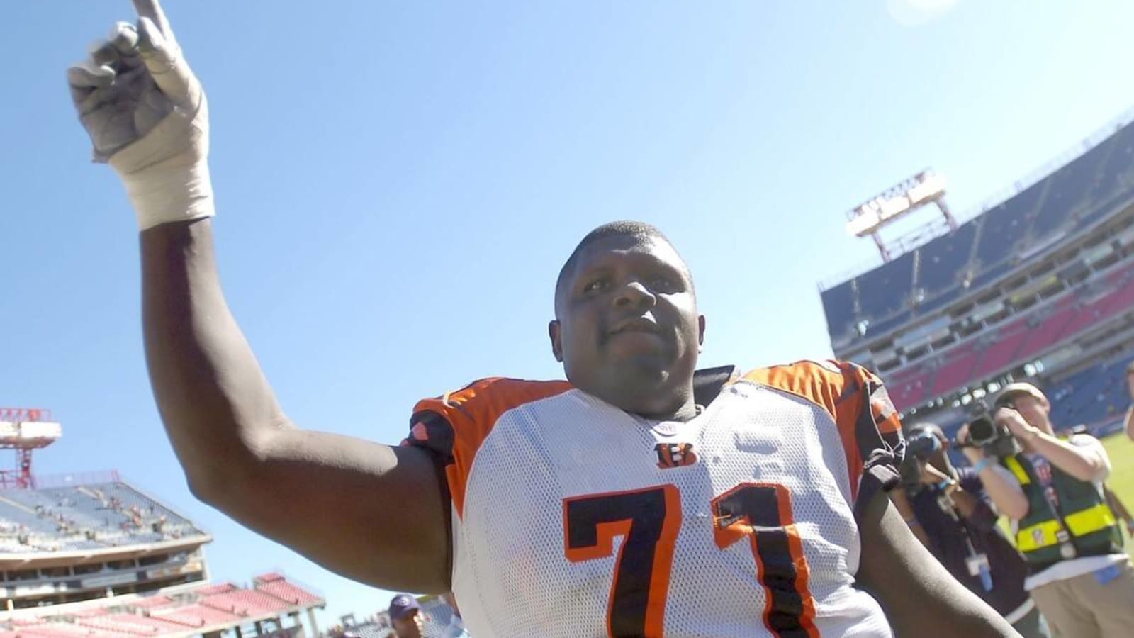 Eric Bieniemy Offers Up Huge Praise for Bengals Legend Willie Anderson