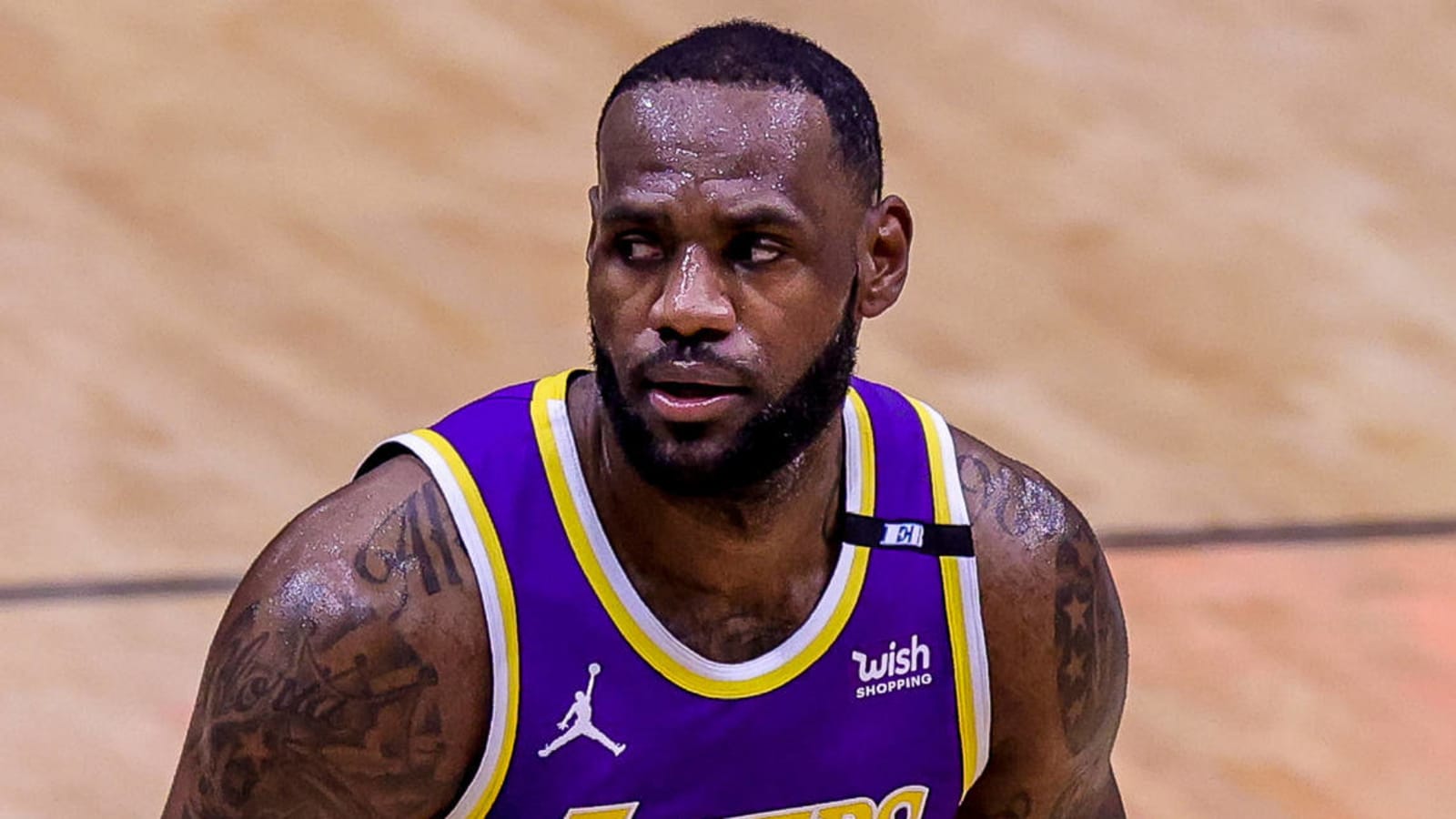 LeBron James dismisses injury concerns about his ankle