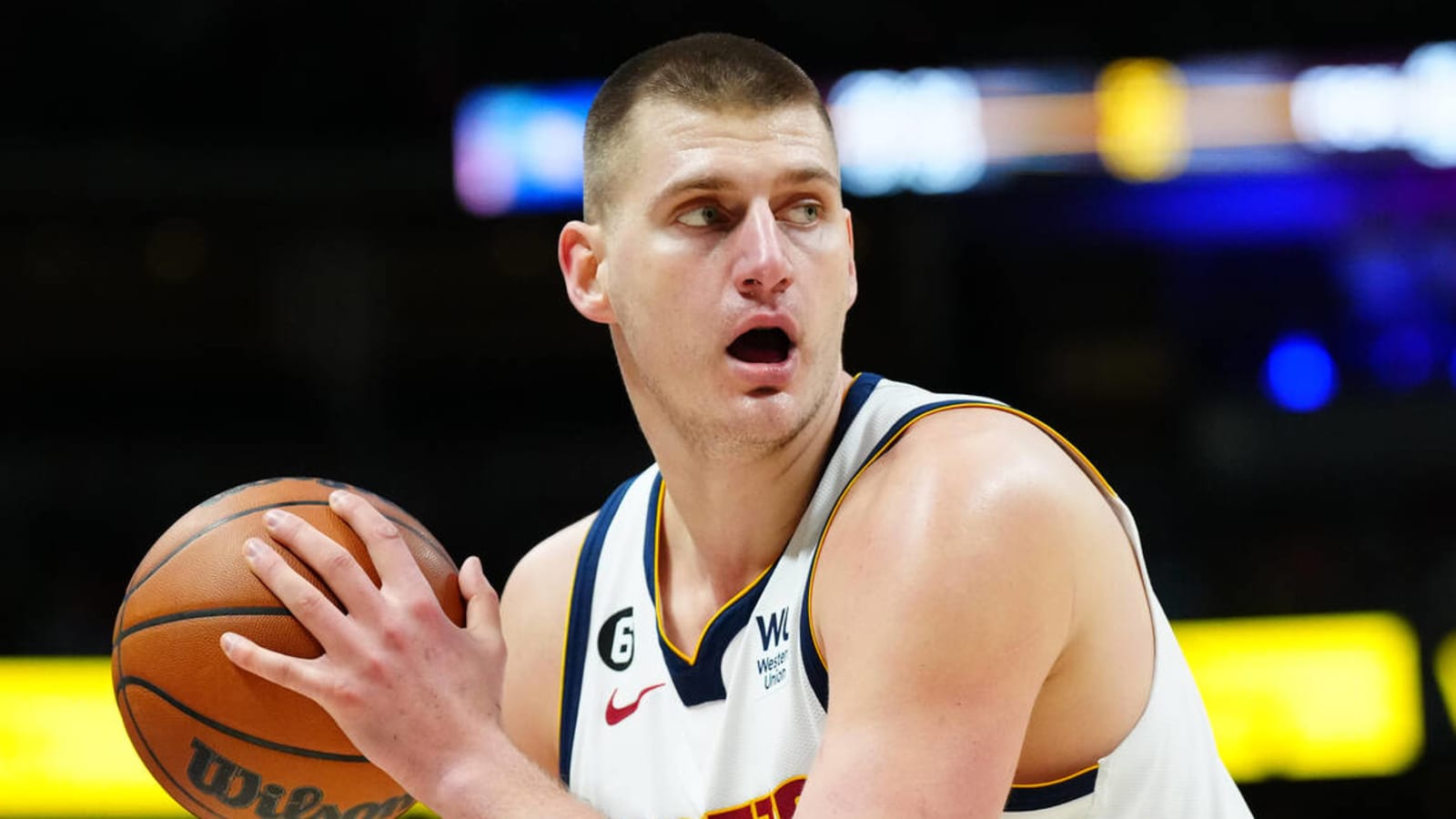 Nikola Jokic adding a new move to his arsenal?