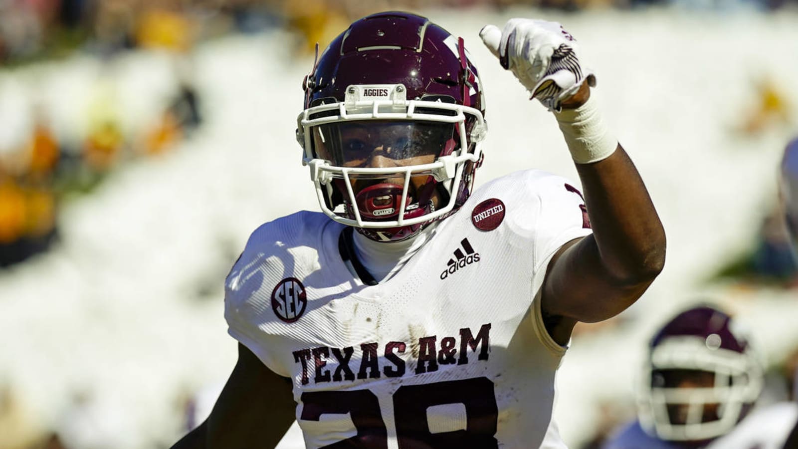 Texas A&M RB Isaiah Spiller declares for 2022 NFL Draft