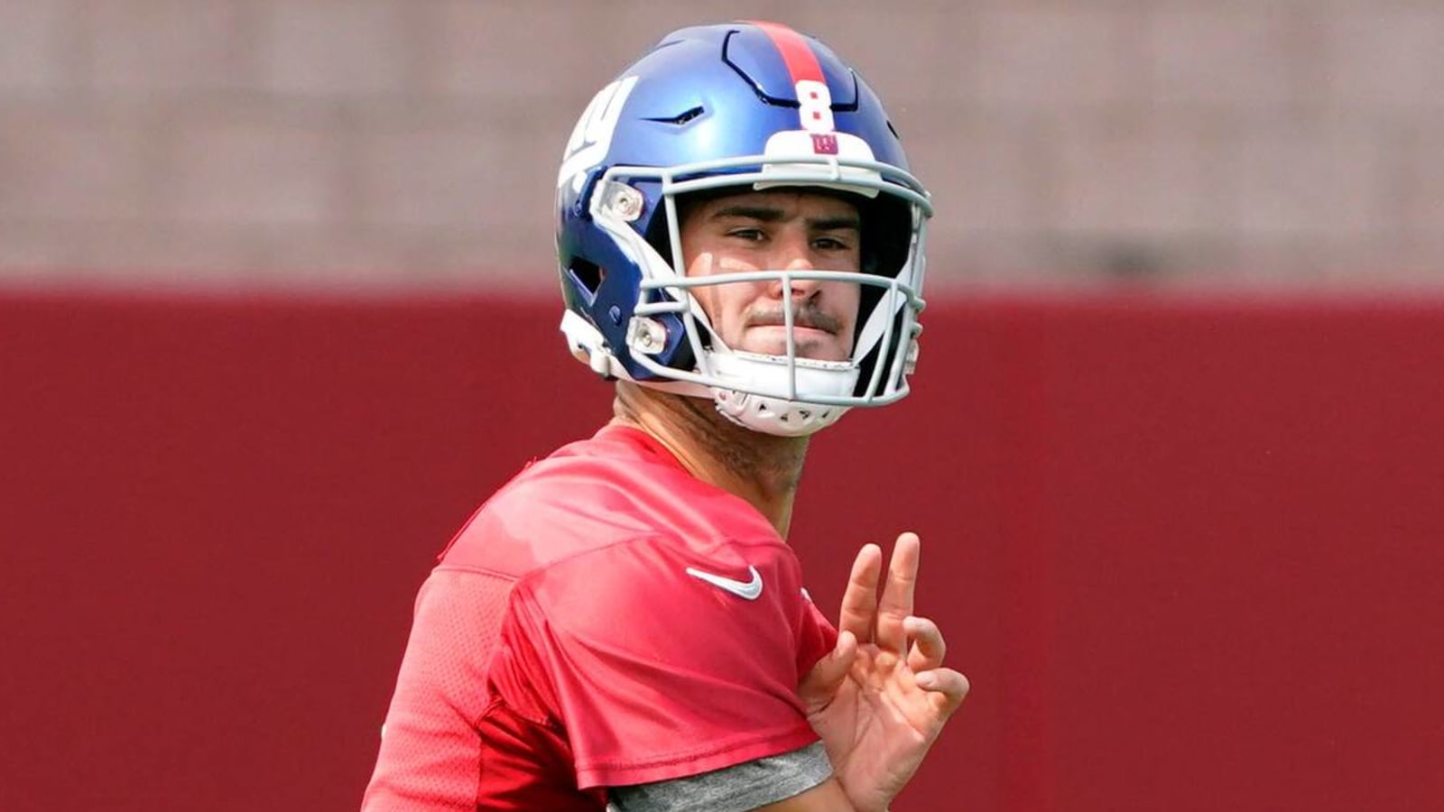 Former NFL MVP: Daniel Jones should stay Giants QB for 2023