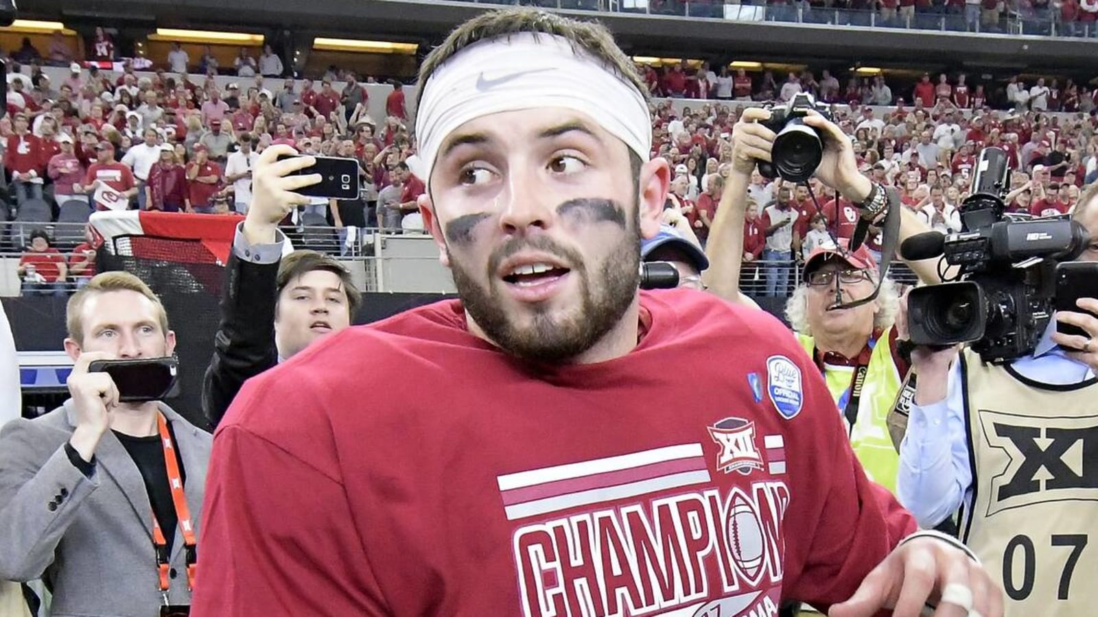 Oklahoma to honor Baker Mayfield with statue after spring game