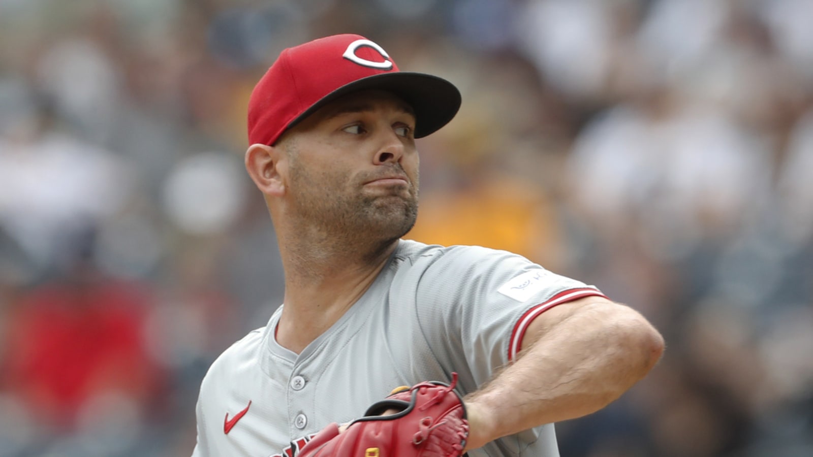 Only one MLB player accepted his qualifying offer