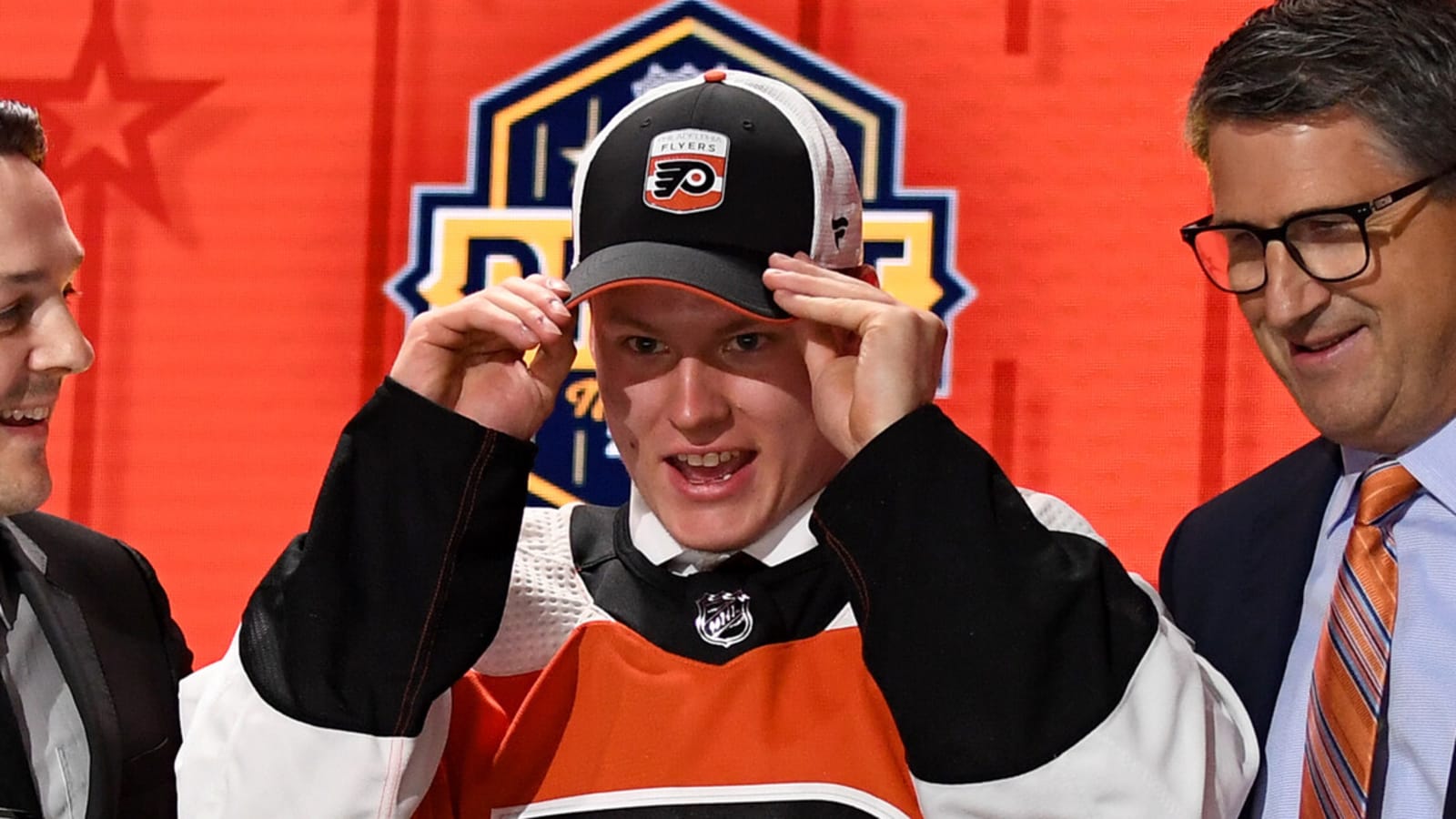 Flyers sign 2023 No. 7 overall pick to entry-level contract