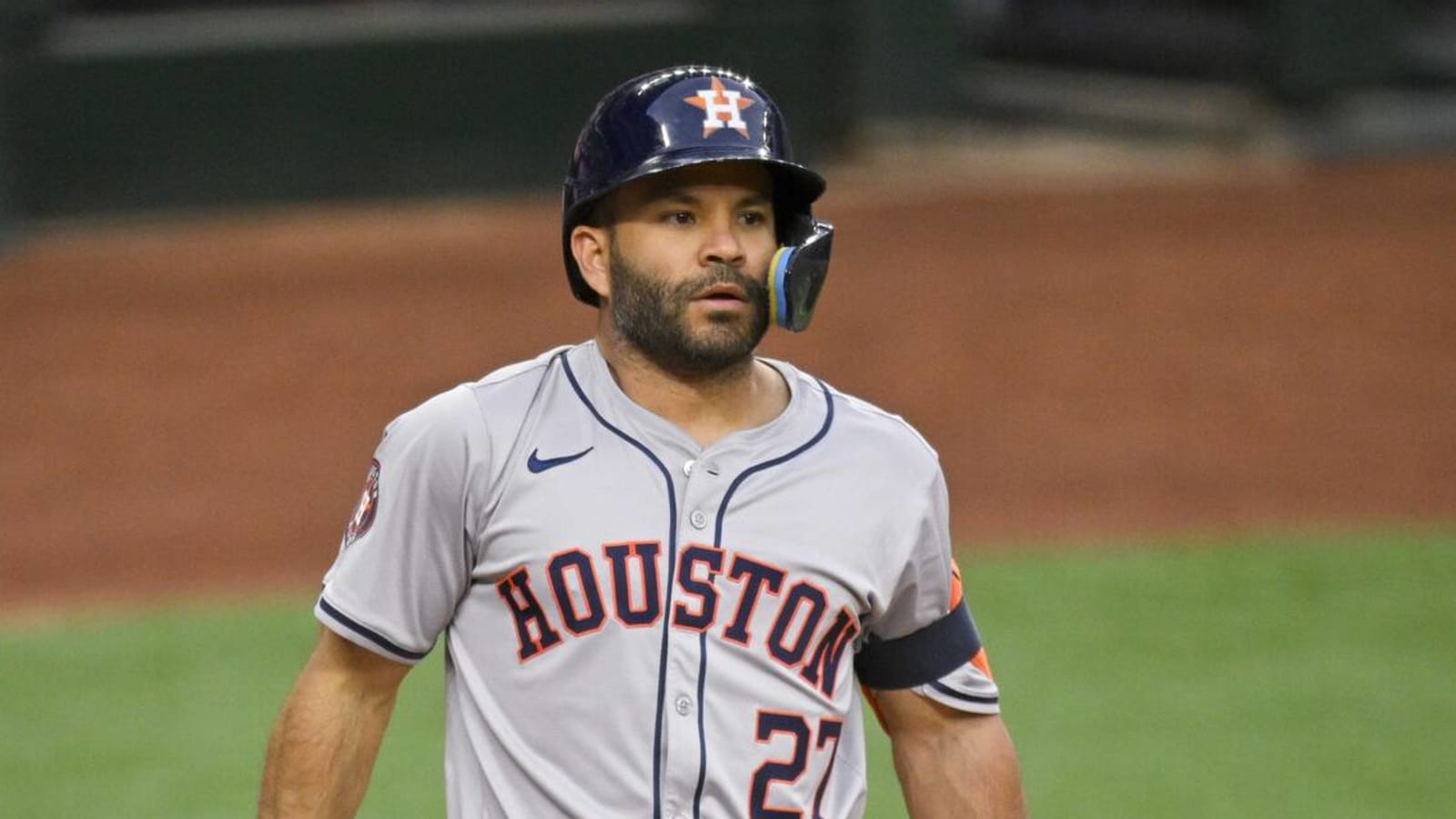 Jose Altuve targeted by Yankees fan chant despite being thousands of miles away