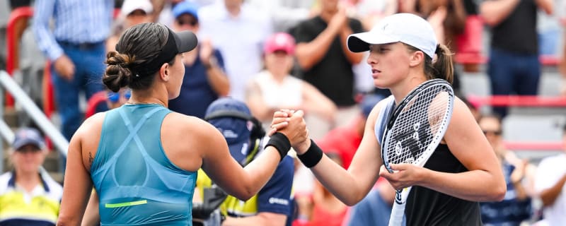 Cotton Eye Joe' interrupts crucial tie-break point at Canadian Open, Sport