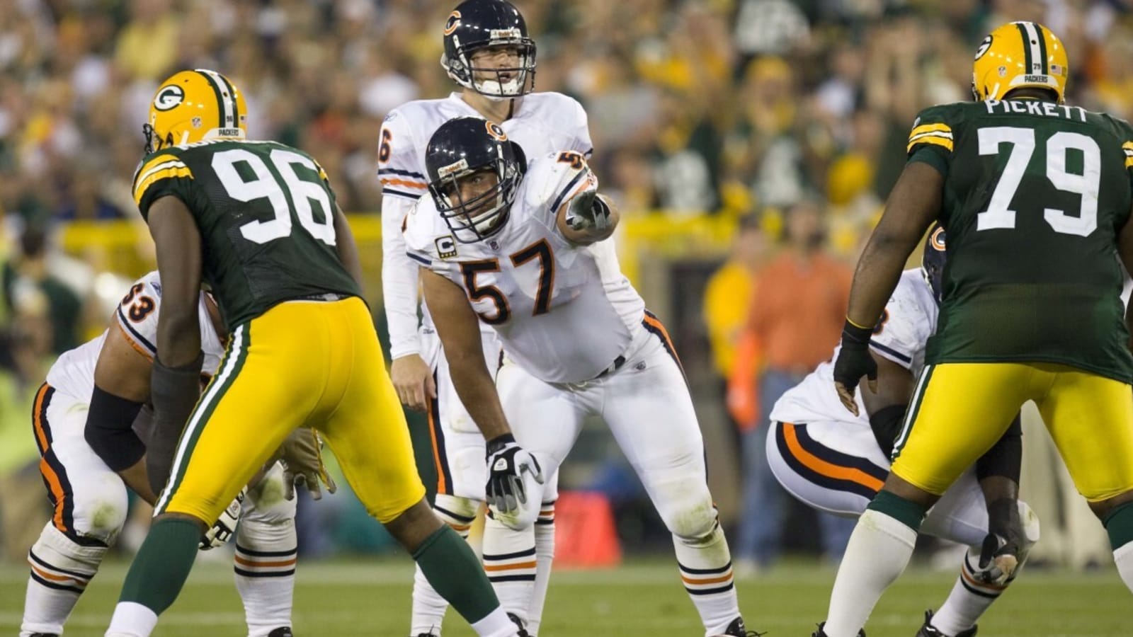 Former Chicago Bear Blasts GM Ryan Poles