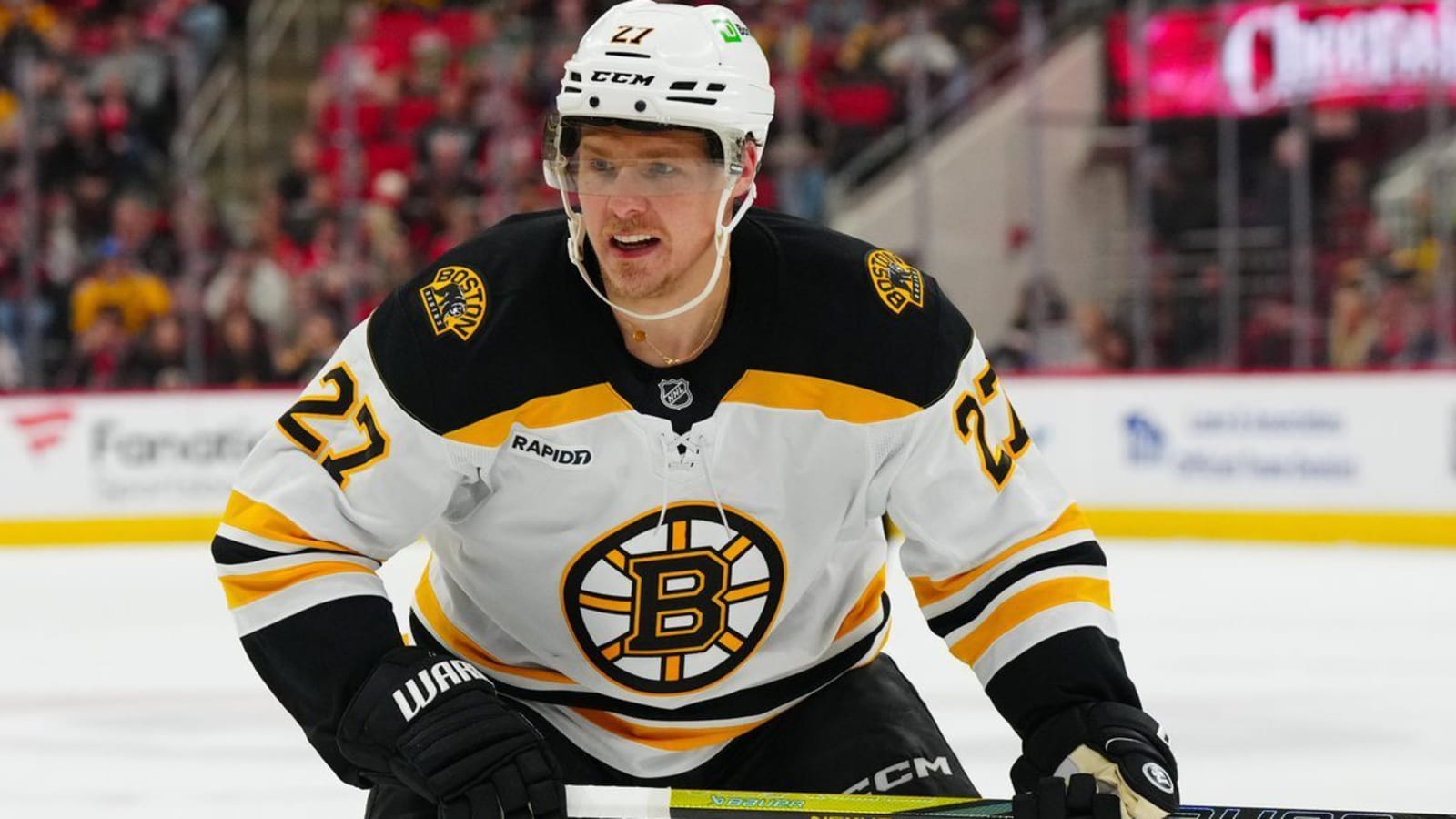 Bruins’ Hampus Lindholm leaves game vs. Blues with lower-body injury