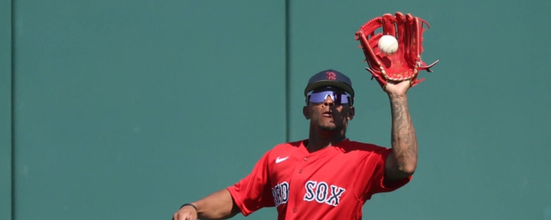 Red Sox prospect Ceddanne Rafaela tallies 3 hits, steals 3 bases