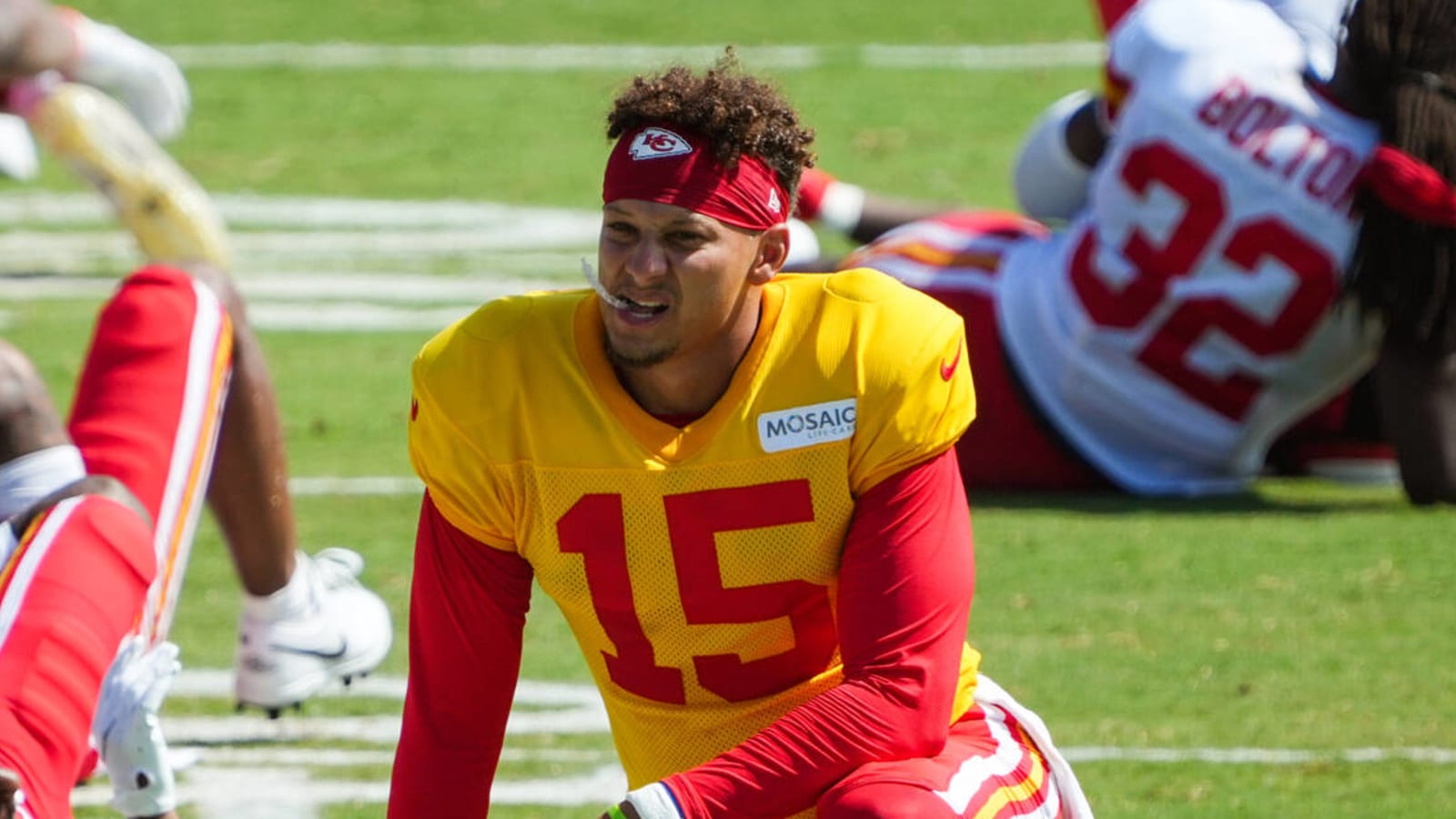 Mahomes sends strong message to Chiefs amid DT's holdout