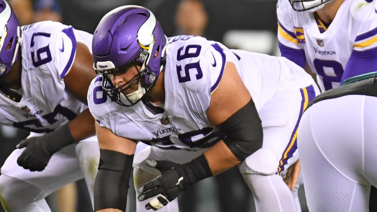 Center Garrett Bradbury wants to remain with Vikings