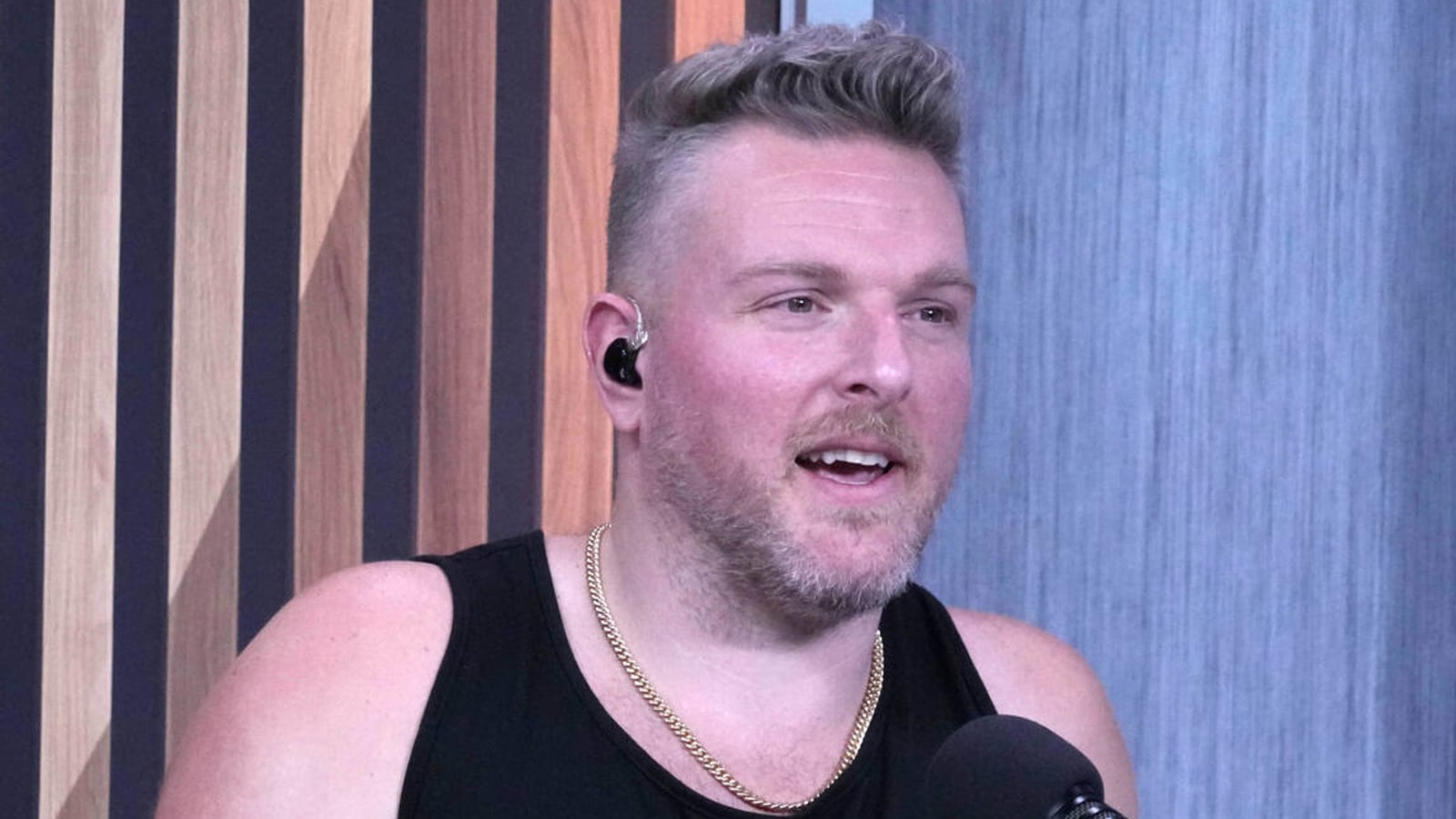 Pat McAfee could walk away from $120M FanDuel deal to join ESPN