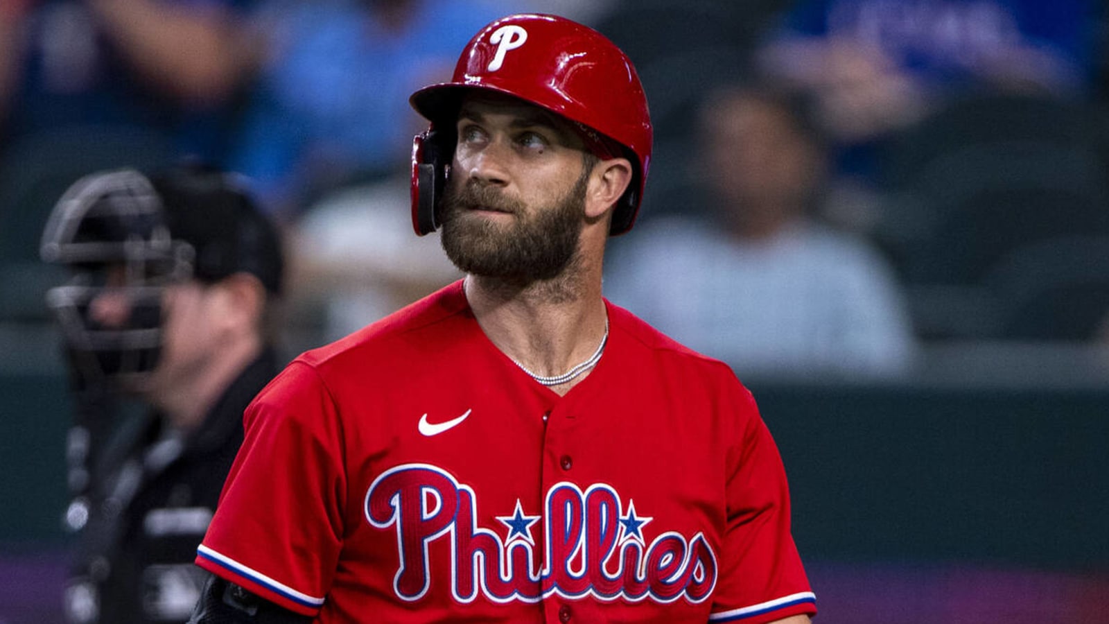 Phillies' Bryce Harper out indefinitely with broken thumb