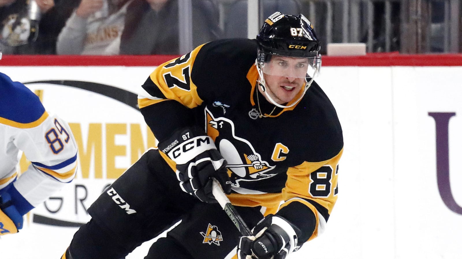 Watch: Sidney Crosby scores 1,600th career point