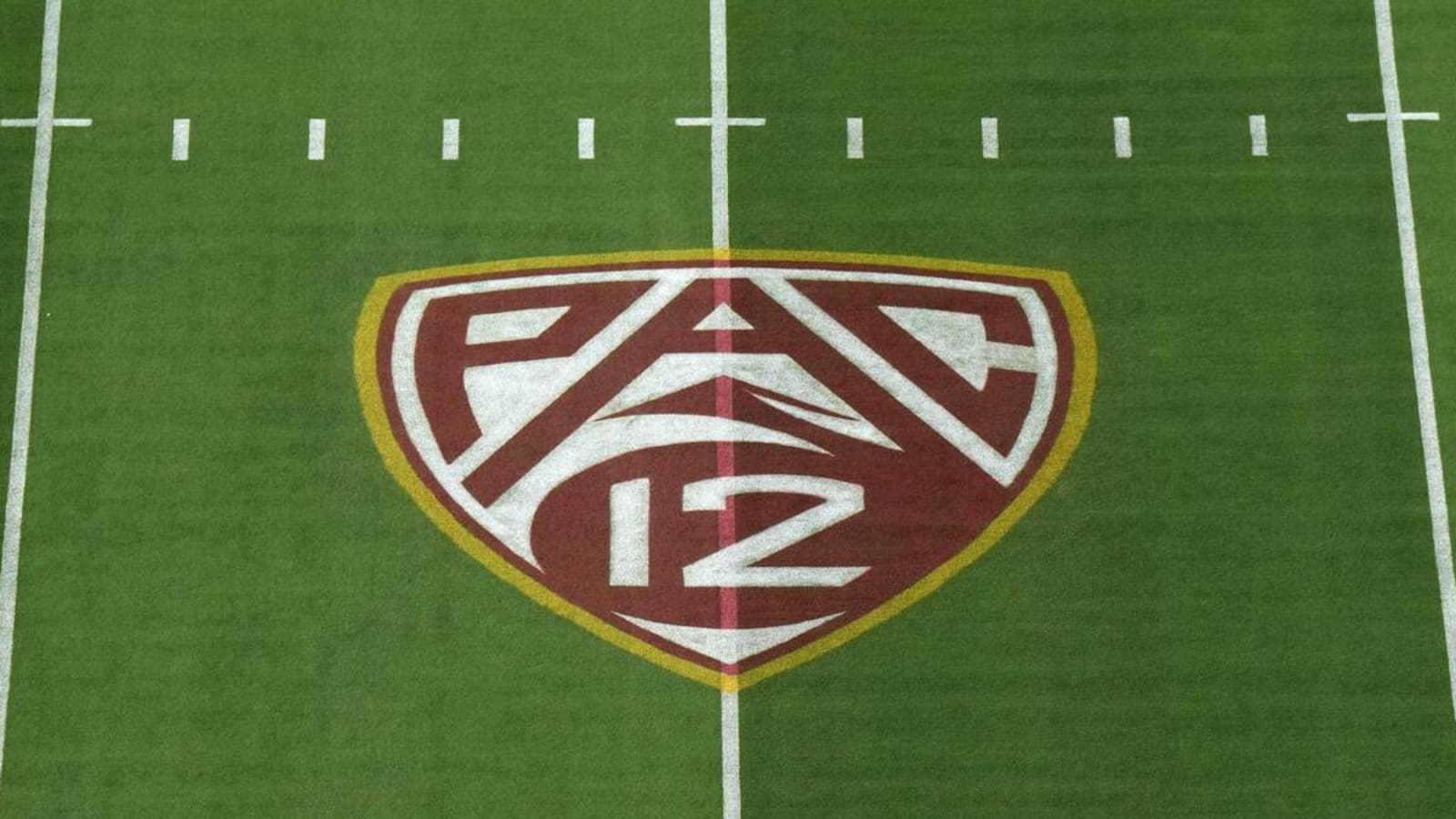 Another problem bubbles up for beleaguered Pac-12 football