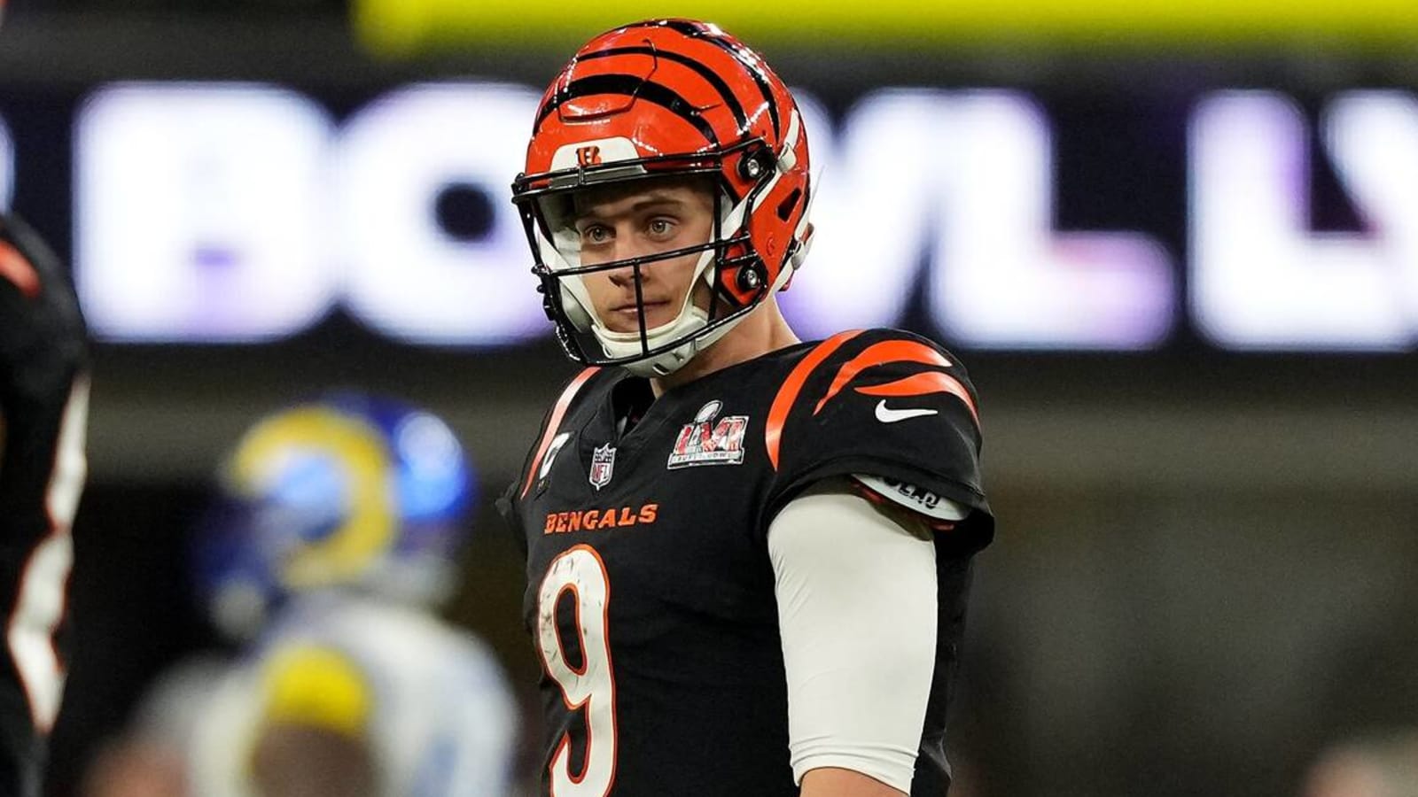 Bengals' Joe Burrow Won't Need Surgery on Knee Injury Suffered in