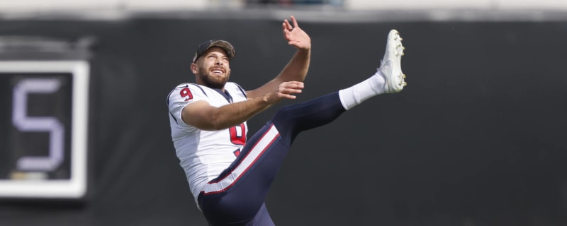 Cowboys Punter Bryan Anger Hits AT&T Stadium Jumbotron With Kick